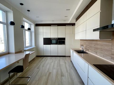 квартира за адресою Євгена Коновальця вул. (Щорса), 44-А