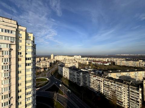 квартира за адресою Володимира Івасюка просп. (Героїв Сталінграду), 53-Б