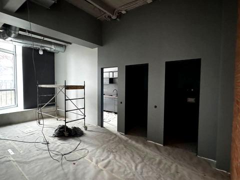 комерційна за адресою Болсуновська вул. (Сергія Струтинського), 4