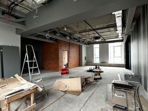 комерційна за адресою Болсуновська вул. (Сергія Струтинського), 4