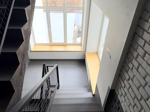 коммерческая по адресу Кияновский пер., 3-7