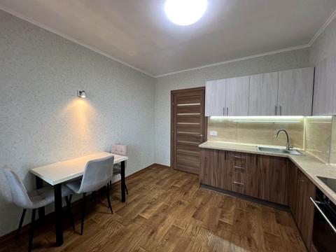 квартира за адресою Коноплянська вул., 22-Б