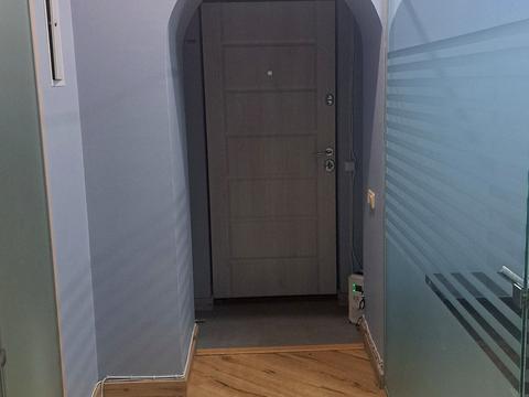 коммерческая по адресу Кудрявська, 10