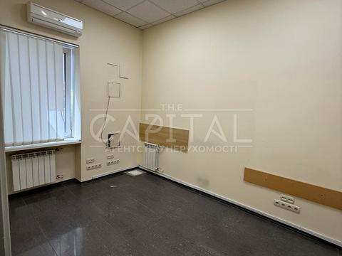 коммерческая по адресу Хорива ул., 1