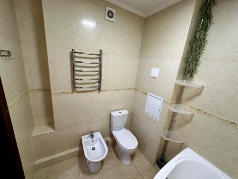 квартира за адресою Дніпровська набережна вул., 19-В