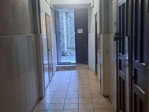 коммерческая по адресу Кудрявська, 10