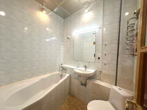 квартира за адресою Братська вул., 5