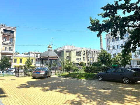 квартира за адресою Братська вул., 5