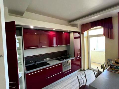 квартира за адресою Херсонська вул., 9-А