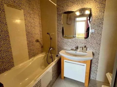 квартира за адресою Херсонська вул., 9-А