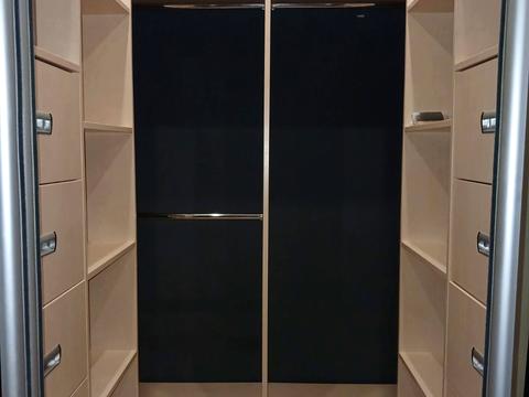 квартира по адресу Княжий Затон ул., 11