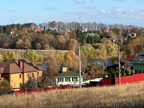 участок по адресу 