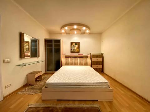 квартира за адресою Срібнокільська вул., 16