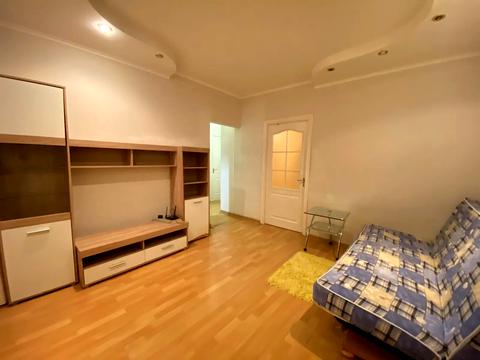 квартира за адресою Срібнокільська вул., 16