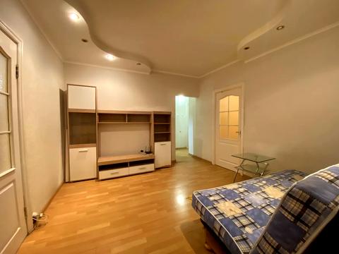 квартира за адресою Срібнокільська вул., 16