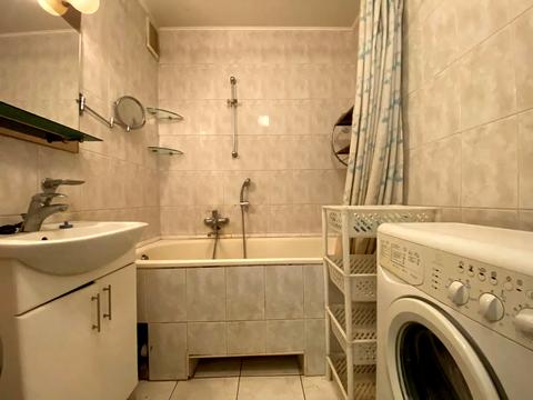 квартира за адресою Срібнокільська вул., 16