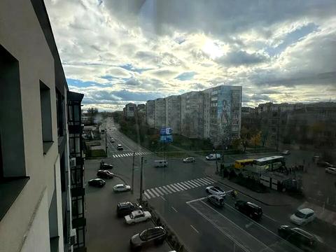 квартира по адресу Владимира Ивасюка ул., 21-Г