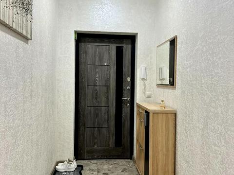 квартира за адресою Андрія Мельника вул., 10