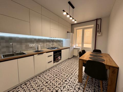 квартира по адресу Ярослава Мудрого ул., 10/1