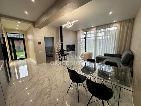 будинок за адресою Озерна вул.