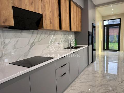 будинок за адресою Озерна вул.