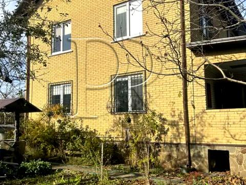 дом по адресу Центральна вулиця