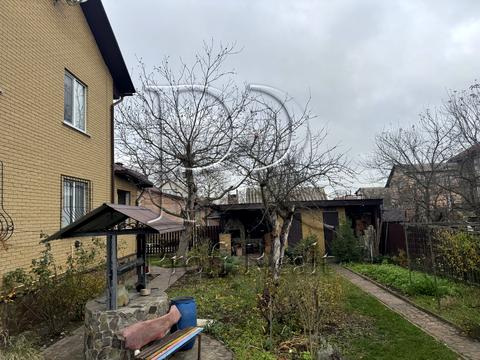 дом по адресу Центральна вулиця