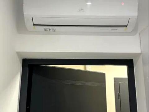 квартира за адресою Незалежності України вул., 19