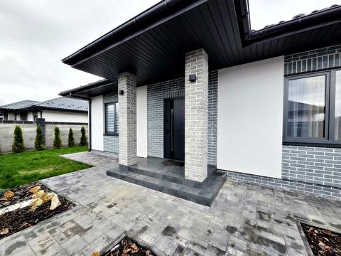 будинок за адресою Бориса Лятошинського вул. (1 Травня)