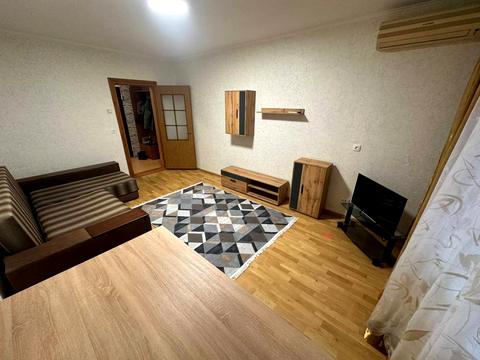 квартира за адресою Драгоманова вул., 1-К