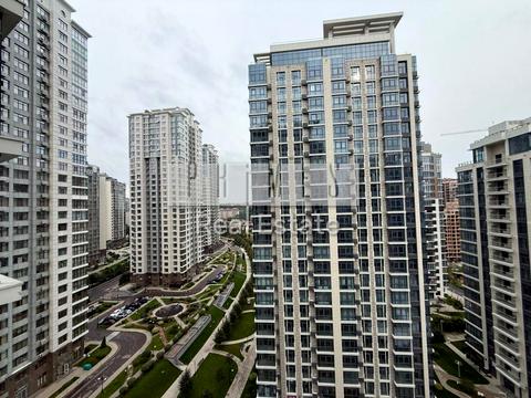 комерційна за адресою Андрія Верхогляда вул. (Михайла Драгомирова), 15-А