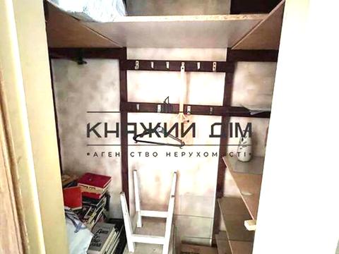 квартира за адресою Ревуцького вул., 5