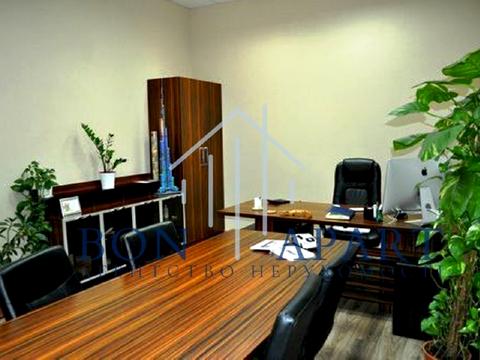 комерційна за адресою Ярославів Вал вул., 14-А