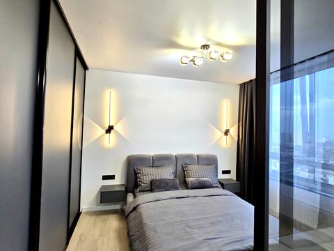 квартира за адресою Причальна вул., 10