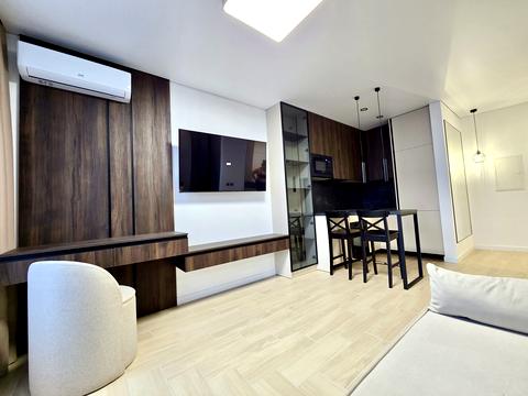 квартира за адресою Причальна вул., 10