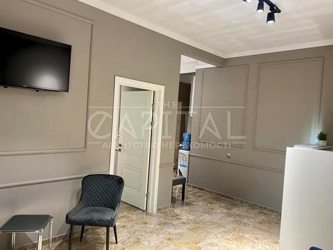 комерційна за адресою Повітряних Сил просп. (Повітрофлотський), 16