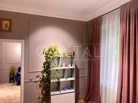 комерційна за адресою Повітряних Сил просп. (Повітрофлотський), 16