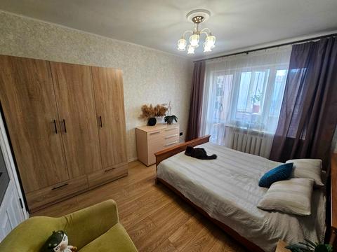 квартира за адресою Небесної Сотні просп. (Маршала Жукова), 83