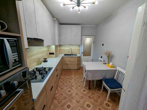 квартира за адресою Небесної Сотні просп. (Маршала Жукова), 83