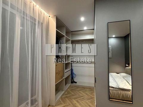 квартира за адресою Абрикосова вул., 4