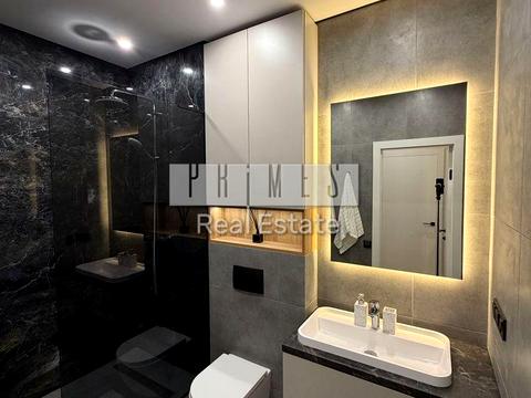 квартира за адресою Абрикосова вул., 4