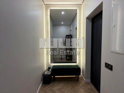 квартира за адресою Абрикосова вул., 4