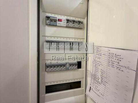 квартира за адресою Абрикосова вул., 4