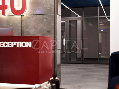 коммерческая по адресу Академика Булаховского ул., 2