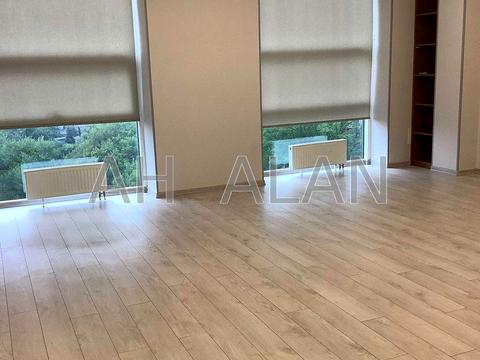 комерційна за адресою Валерія Лобановського просп. (Червонозоряний), 56/21