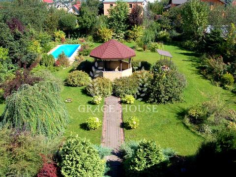 будинок за адресою Квітнева вул.