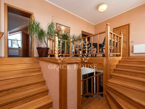 будинок за адресою Квітнева вул.