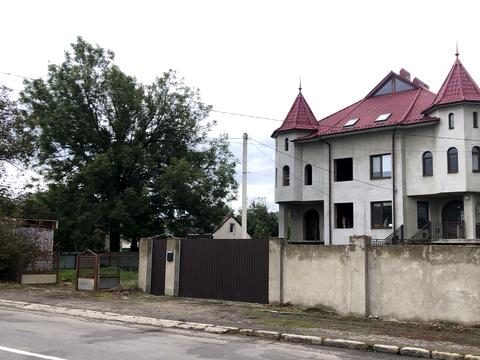 будинок за адресою Ярослава Мудрого вул. (Моріса Тореза), 132