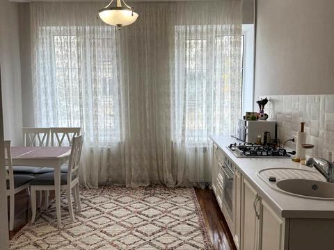 квартира за адресою Юліана Романчука вул., 15