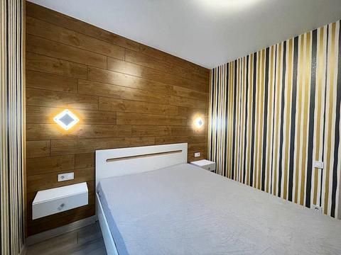 квартира за адресою Салютна вул., 2-Б